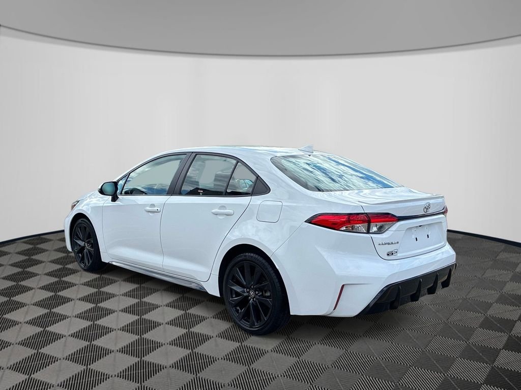 Used 2024 White Toyota SE image 5