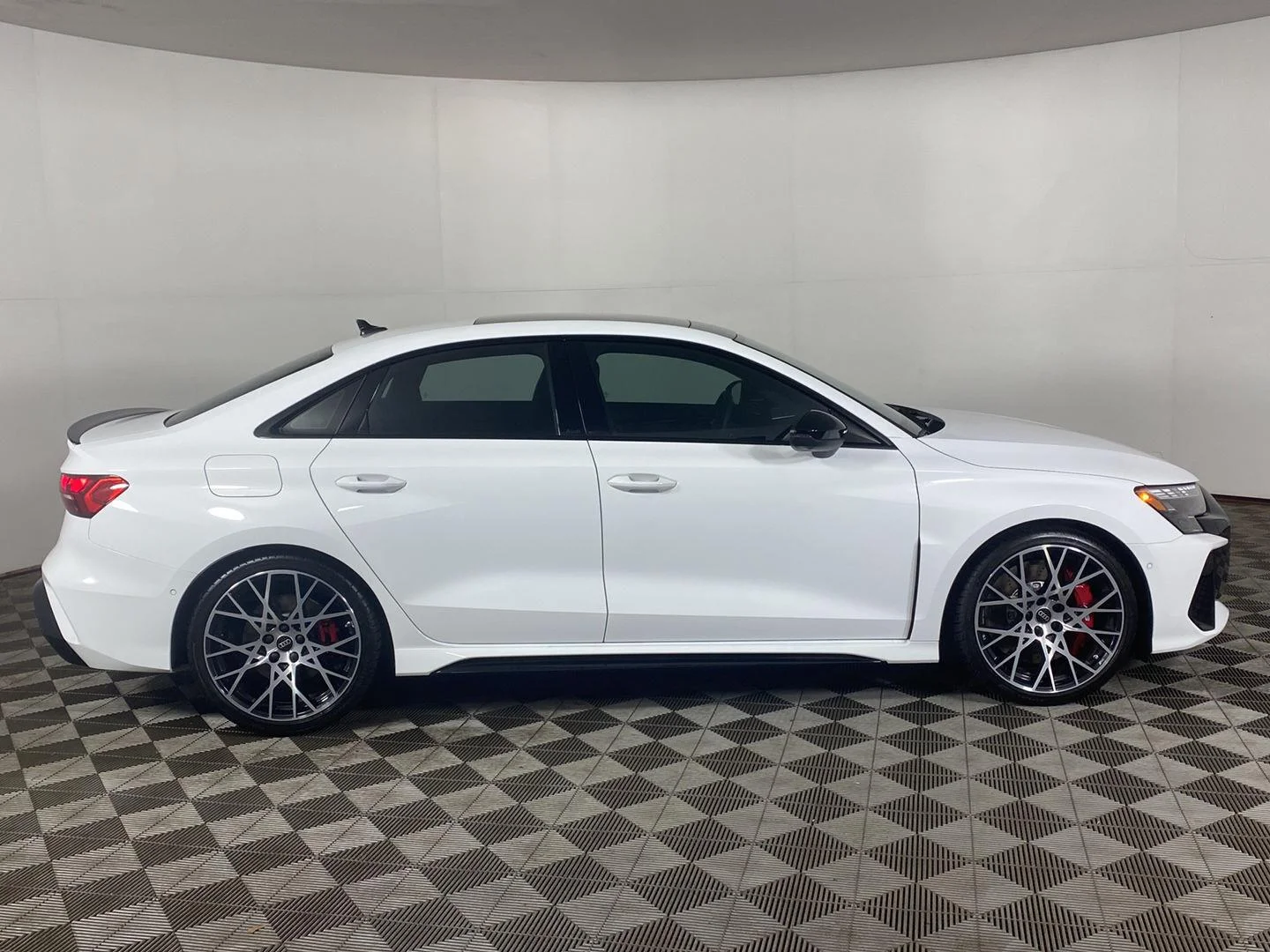 Used 2026 Arkona White Audi  image 8