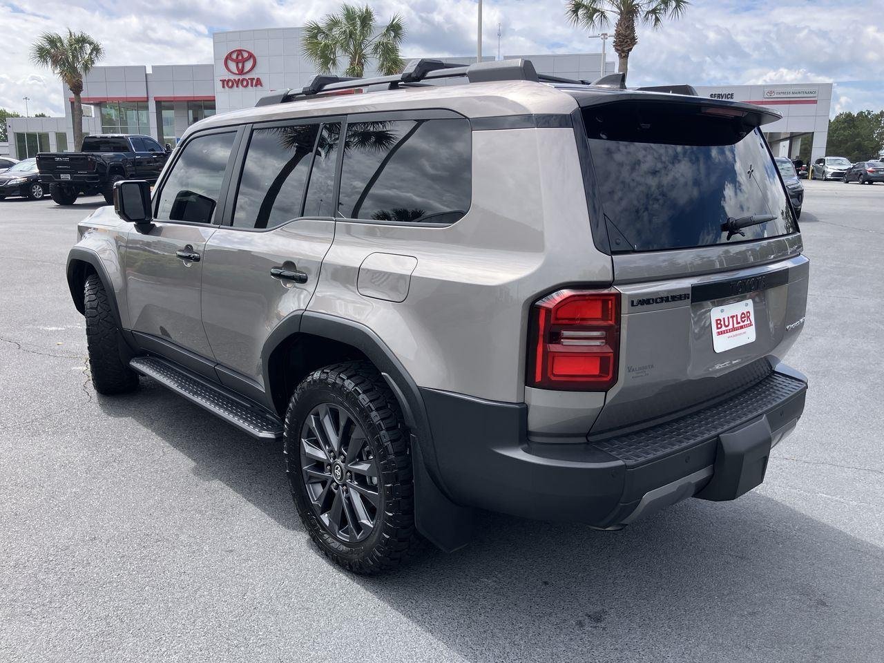 Used 2025 Silver (Meteor Shower) Toyota Base image 3