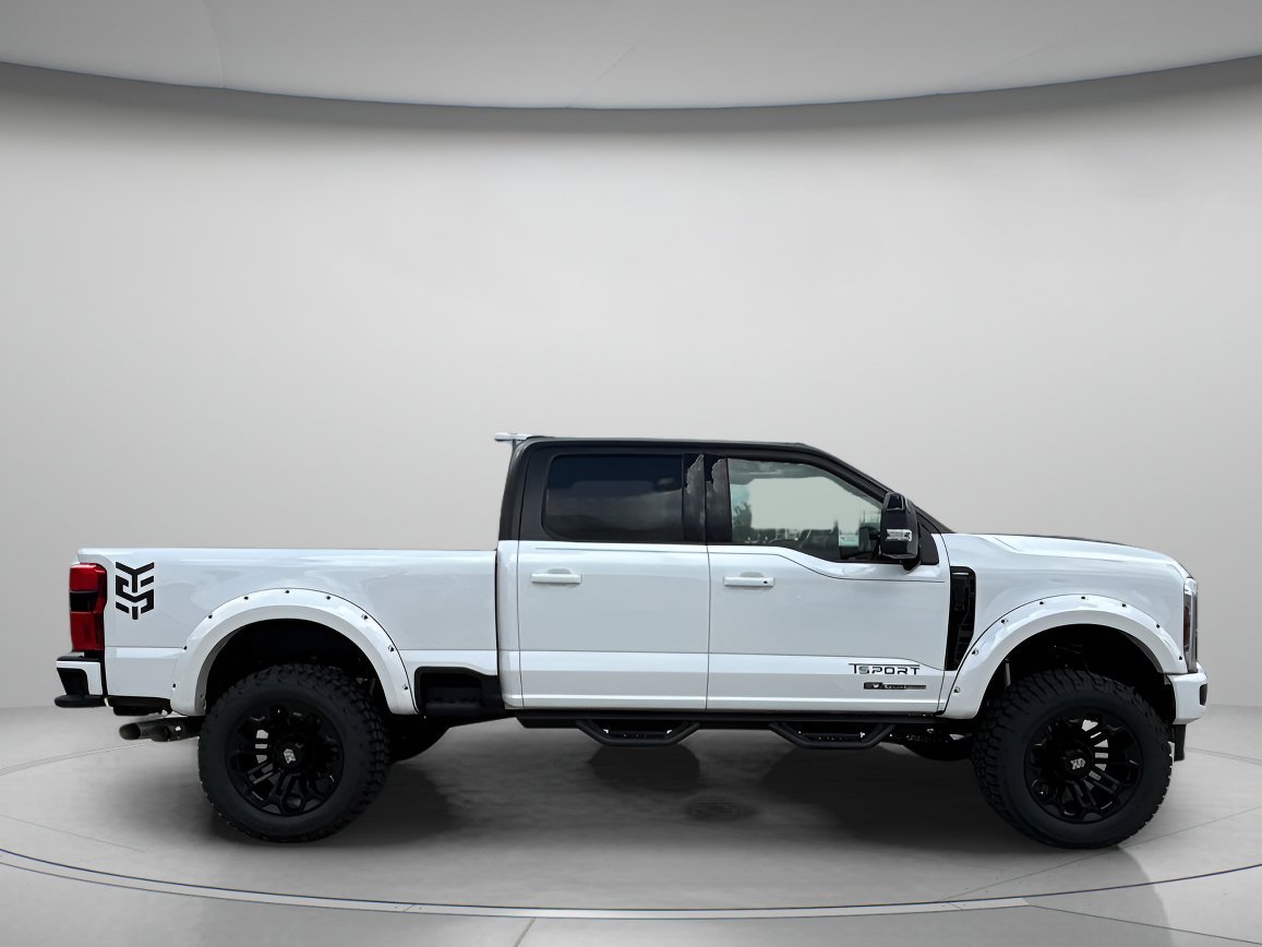 Used 2025 Star White Metallic Tri-Coat Ford Lariat image 2