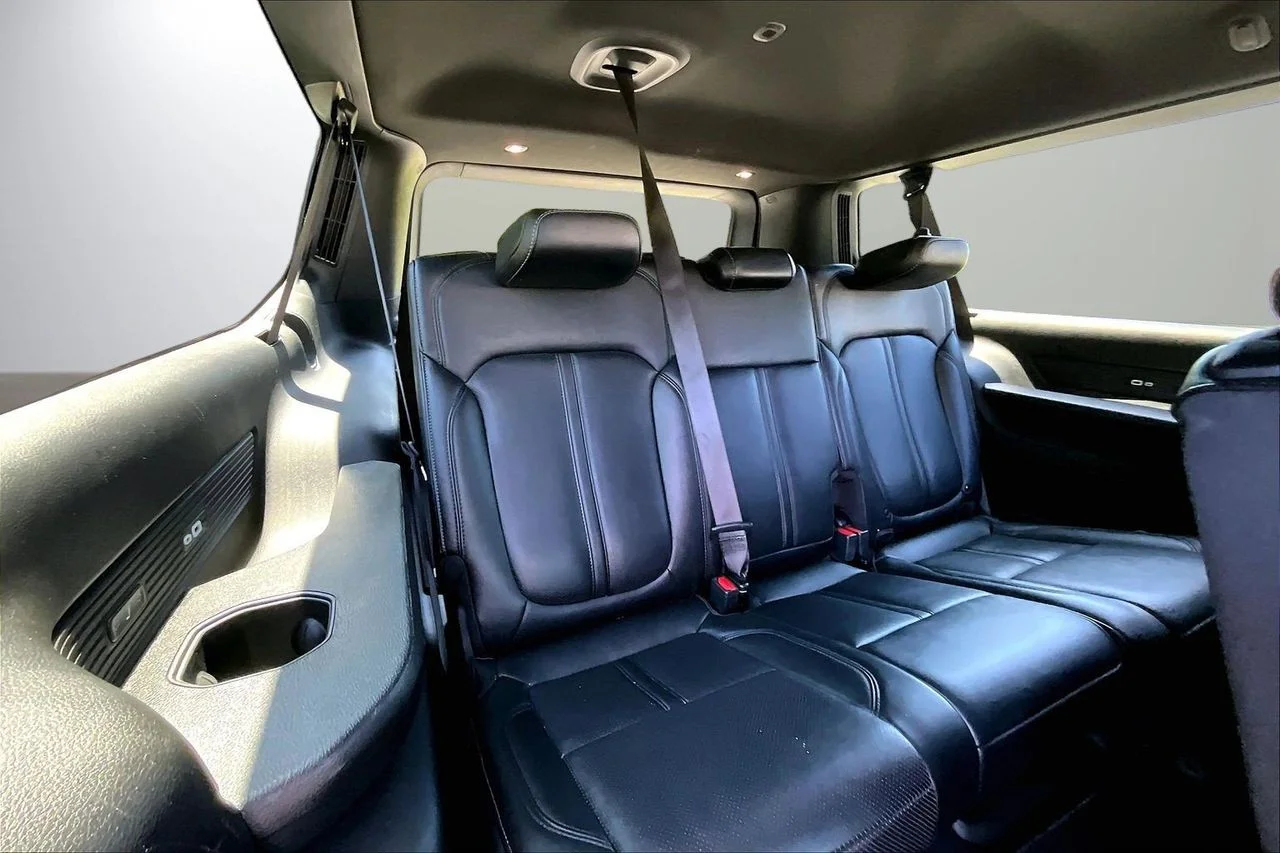 Certified Used 2024 Silver Jeep Series II image 25