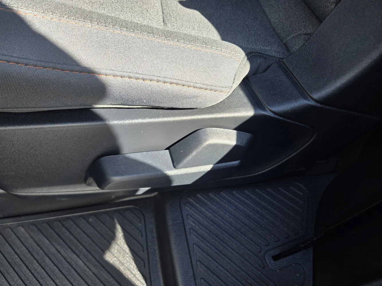 Used 2025 Blue Ford Active image 32