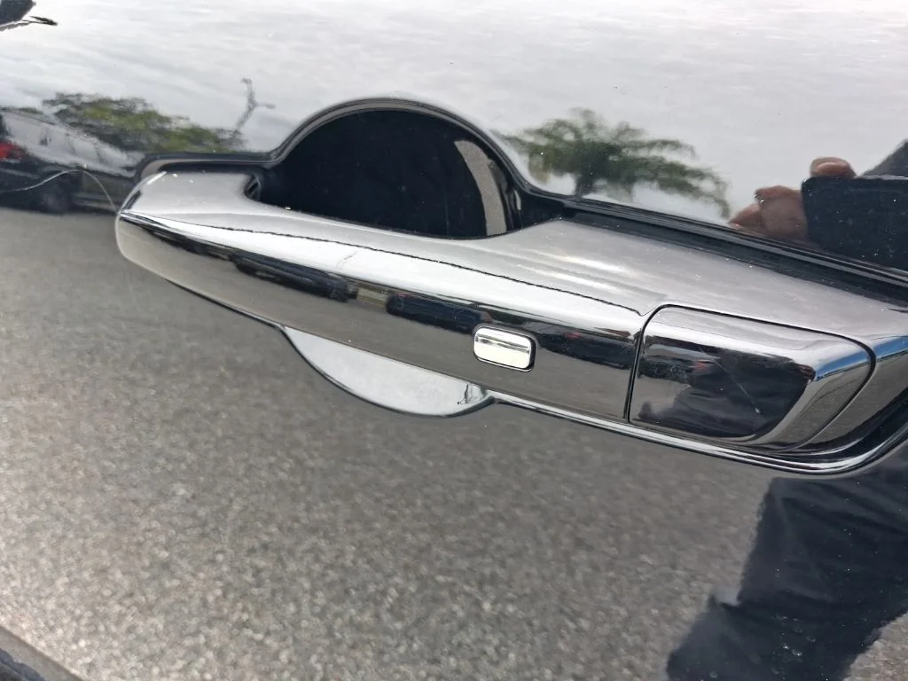 Used 2024  Honda Touring image 18