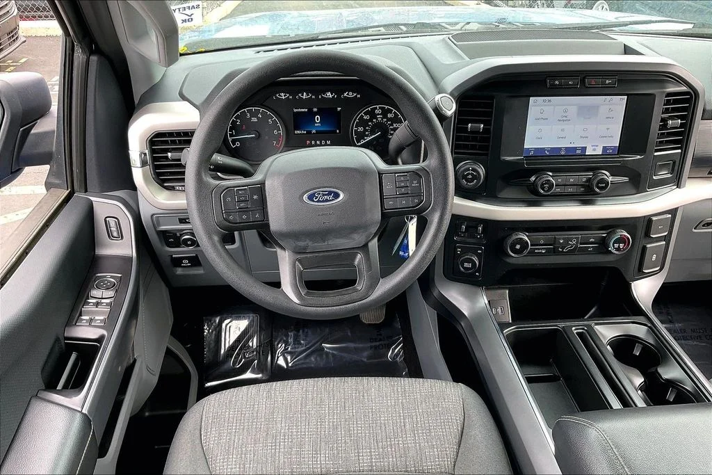 Used 2021  Ford XLT image 4