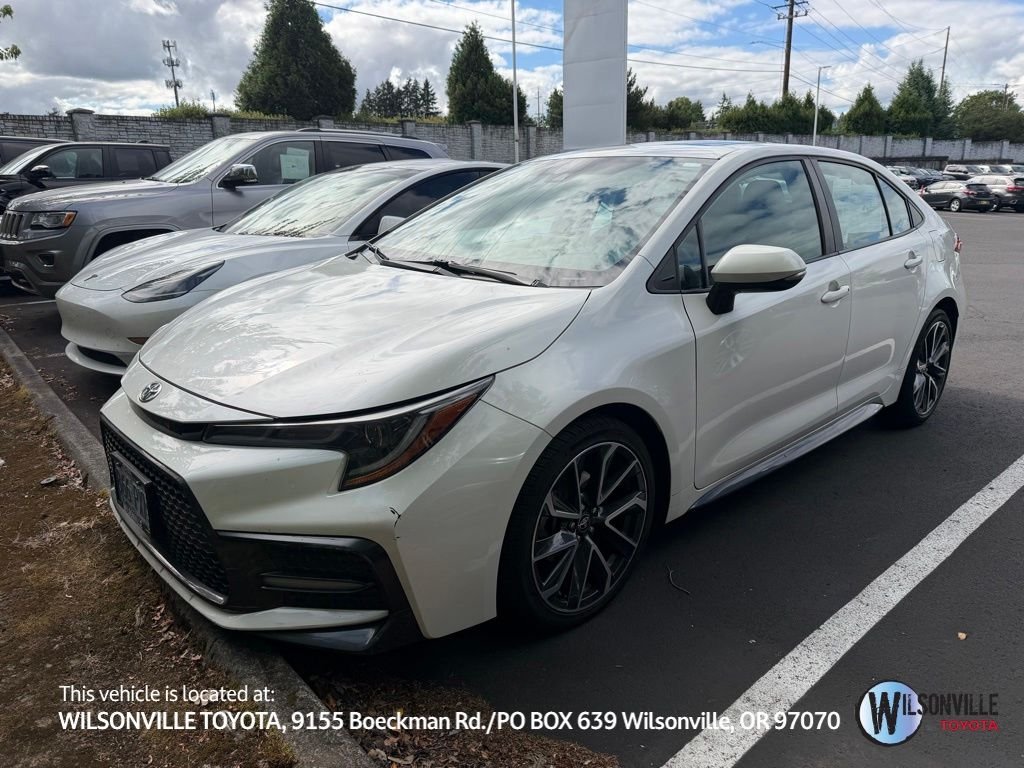 2020 Toyota Corolla SE AT's photo
