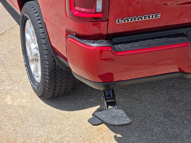 New 2026 Molten Red Pearl-Coat Exterior Paint RAM Laramie image 9