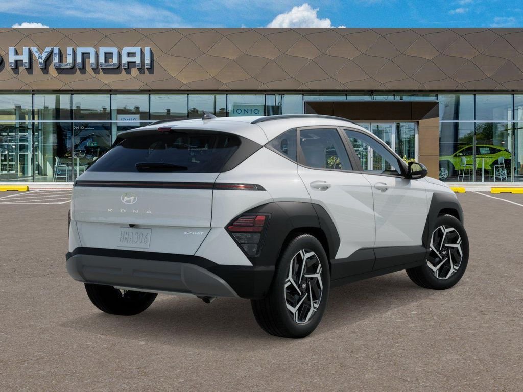New 2026 White Hyundai SEL Premium image 4