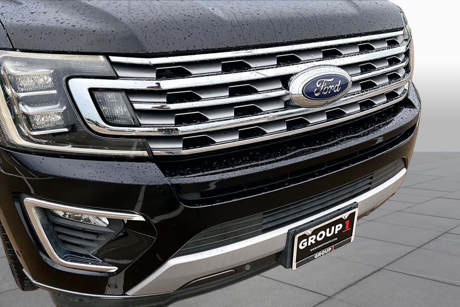 Used 2019 Agate Black Metallic Ford Limited image 29