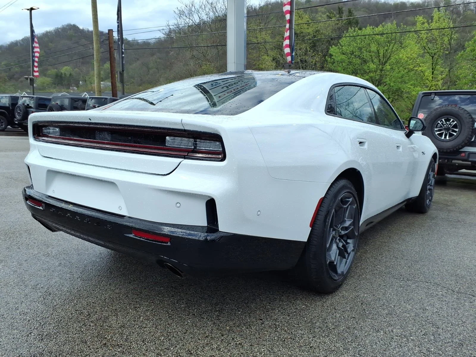 New 2026 White Knuckle Exterior Paint Dodge R/T Plus image 3