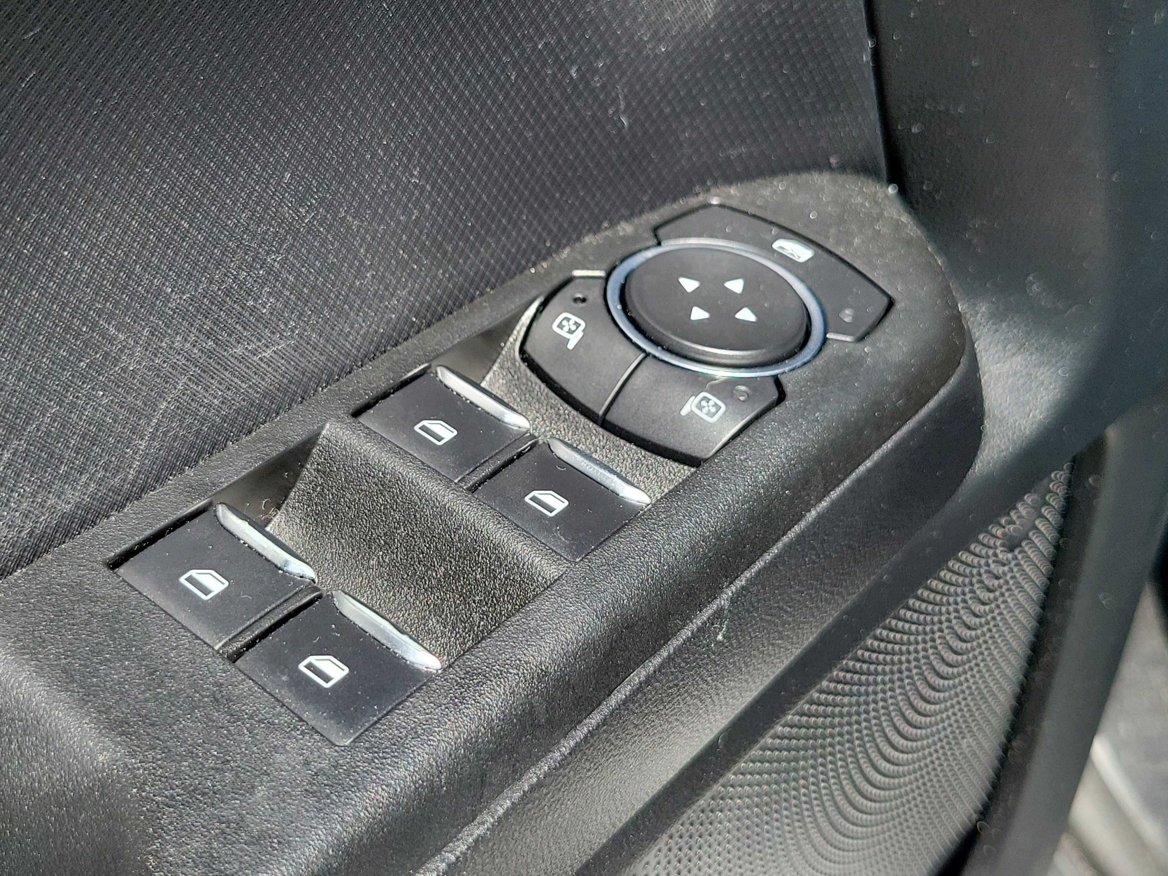 Used 2021 Oxford White Ford Base image 7