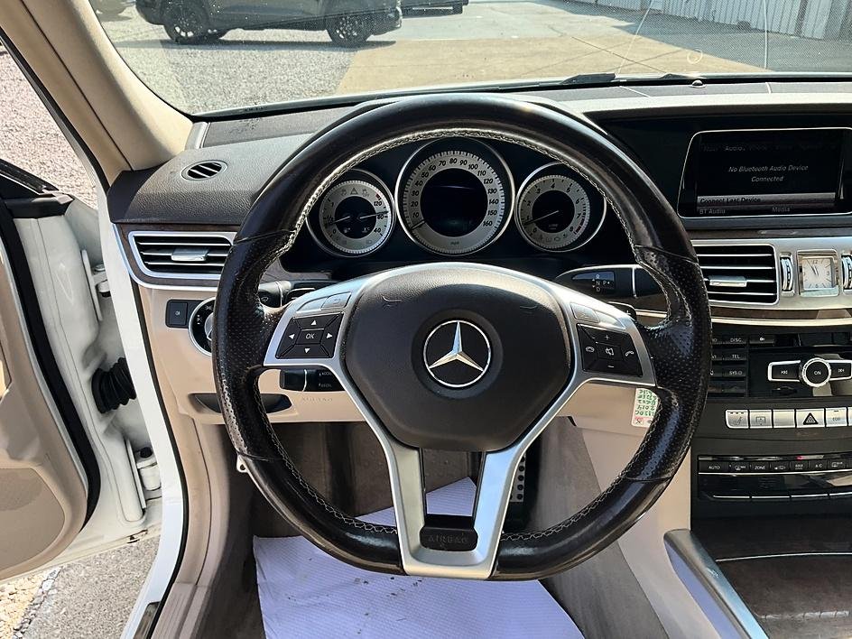 Used 2014 White Mercedes-Benz E 350 image 36