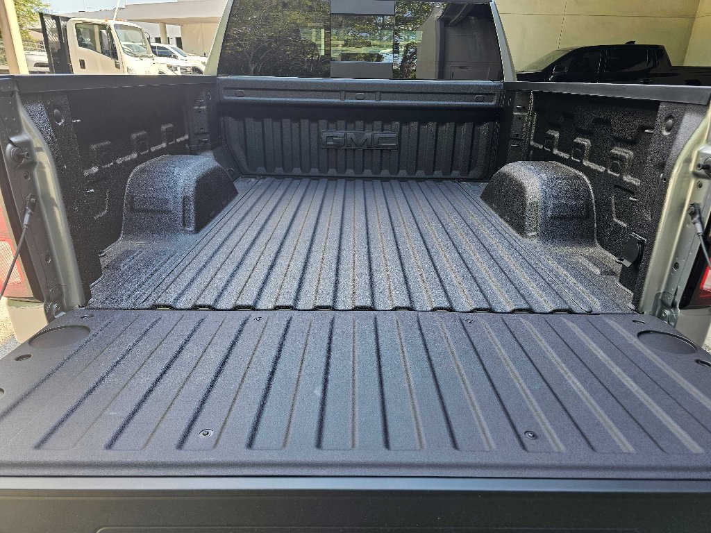 2026 GMC Sierra 1500 SLE - Photo 15