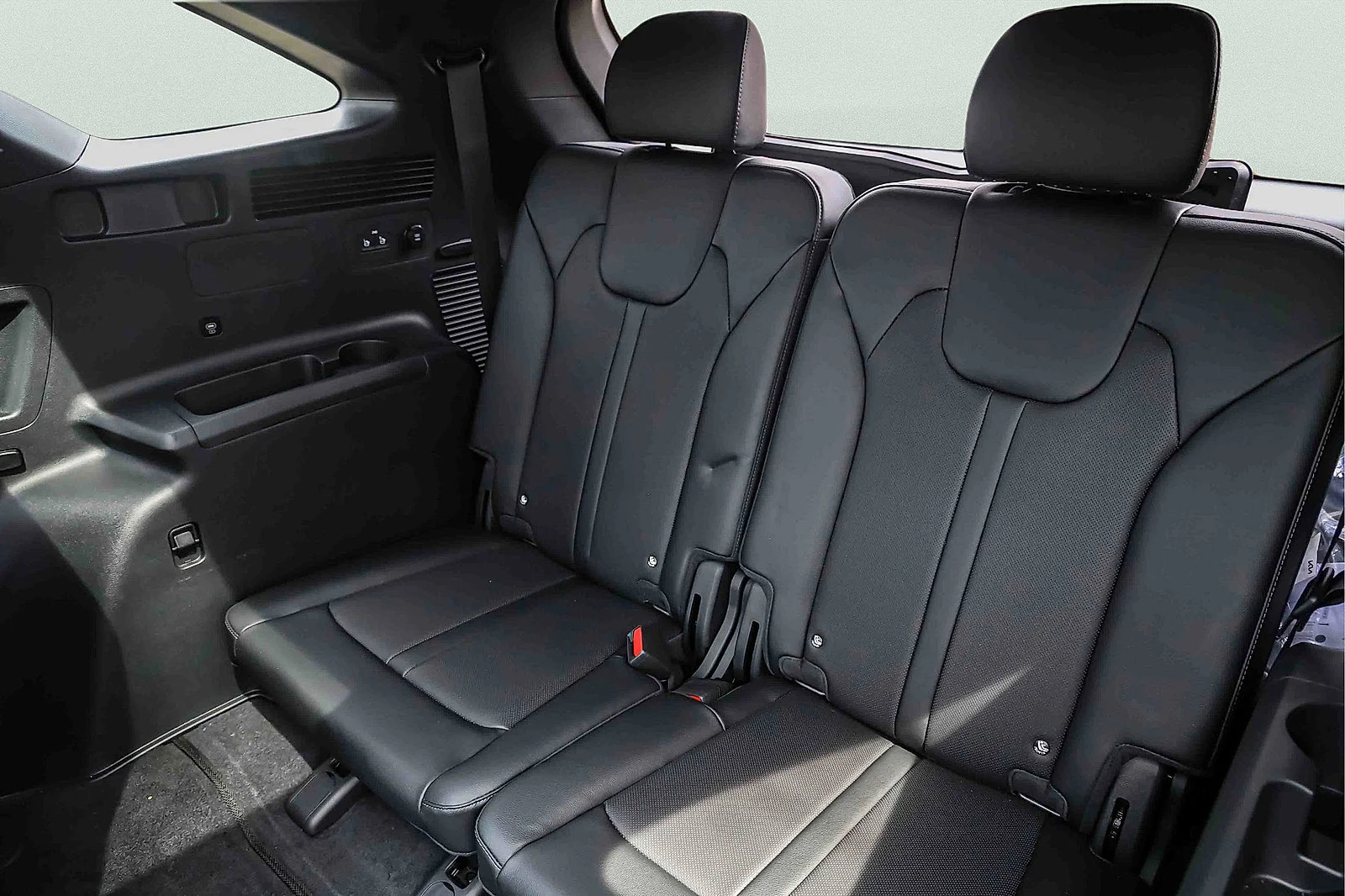 2026 Kia Sorento X-Line SX Prestige - Photo 17