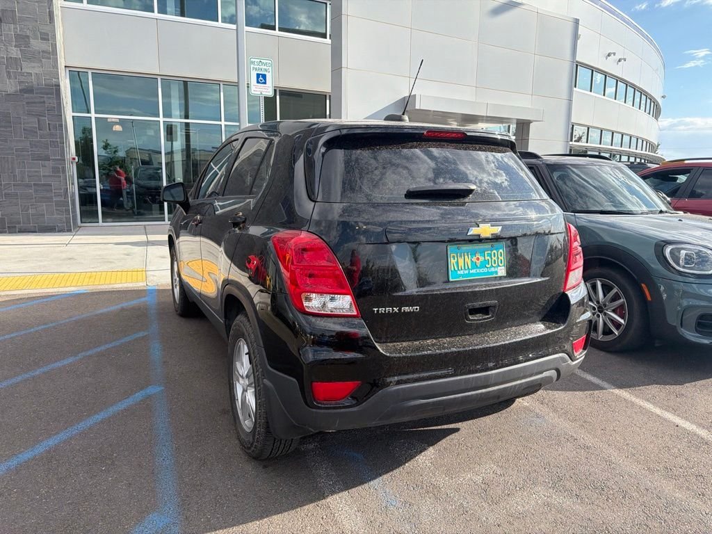 Used 2018 Black Chevrolet LS image 6