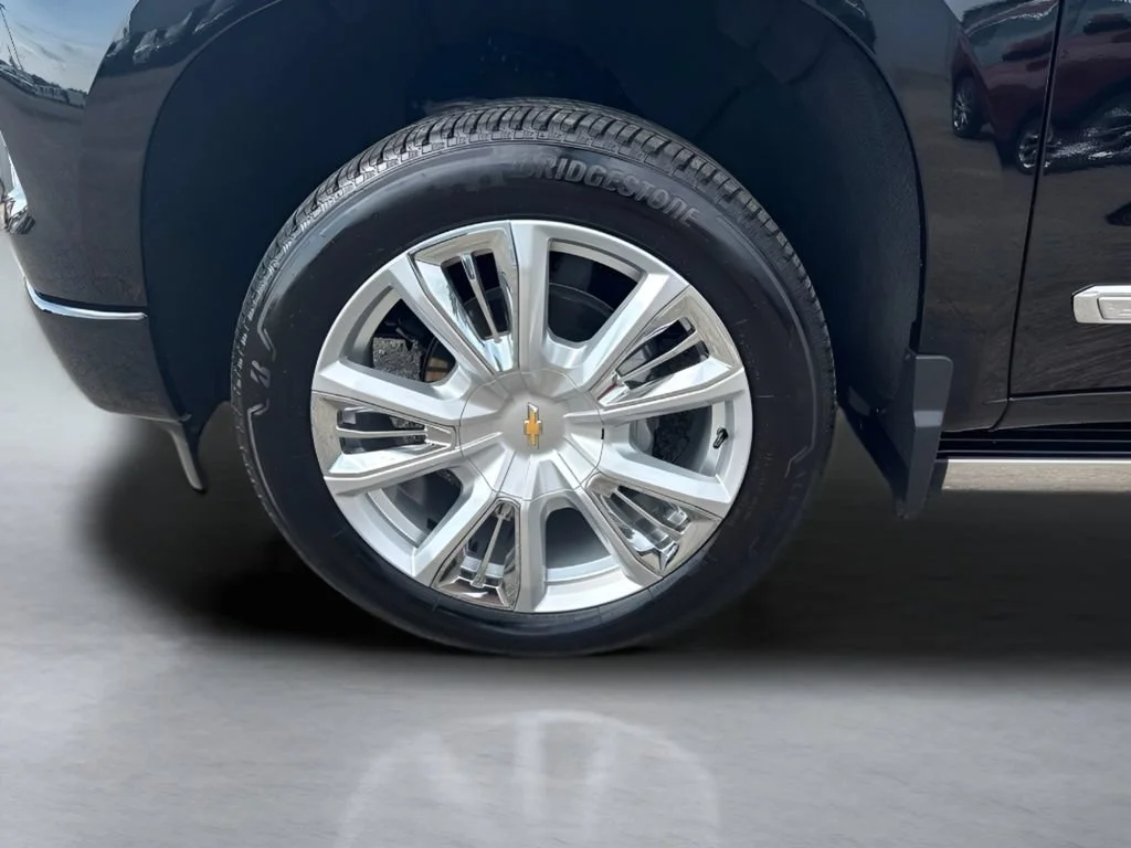Used 2026 Black Chevrolet High Country image 38