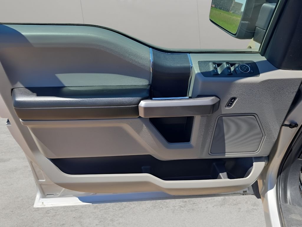 Used 2019 Silver Ford  image 11