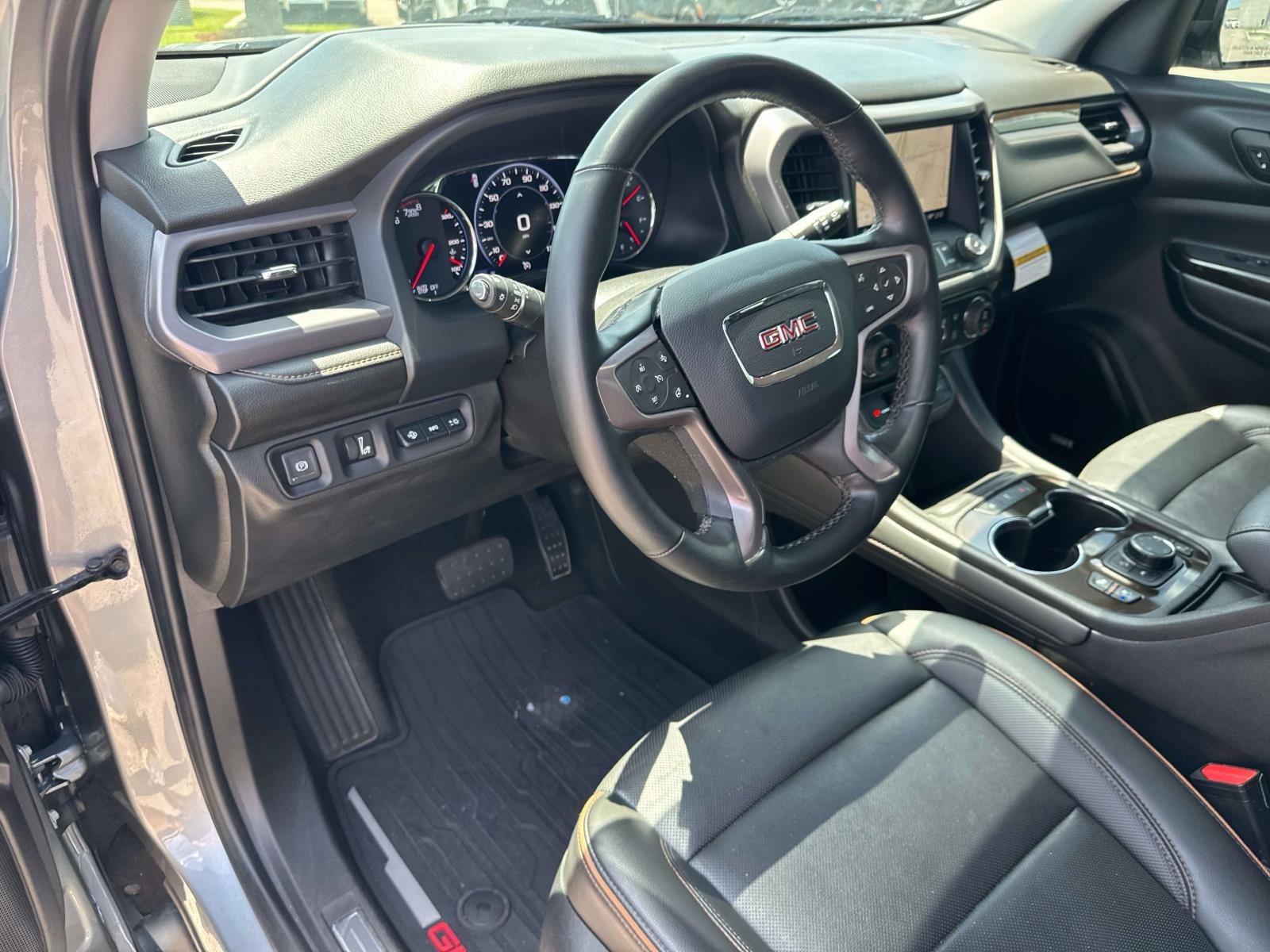 Used 2023 Silver GMC AT4 image 19