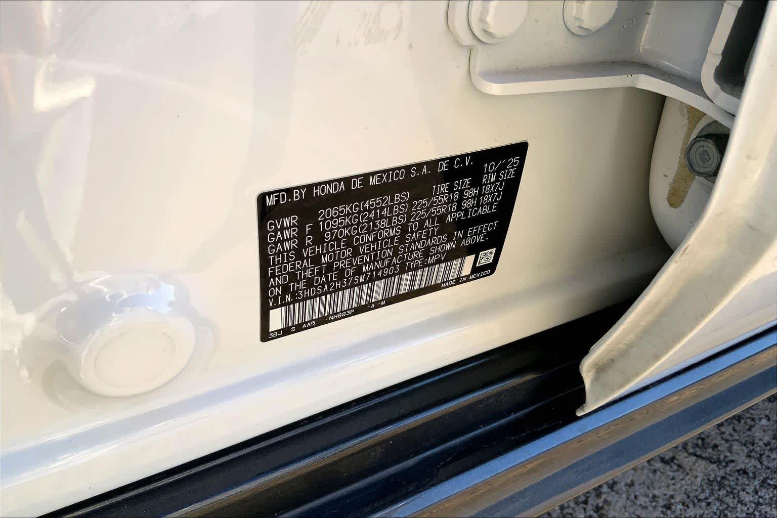 Used 2025 Platinum White Pearl Acura  image 33
