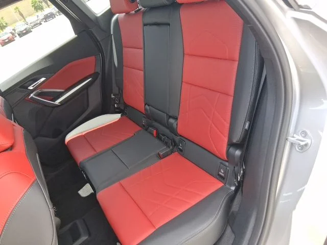 Used 2025 Silver BMW xDrive28i image 16