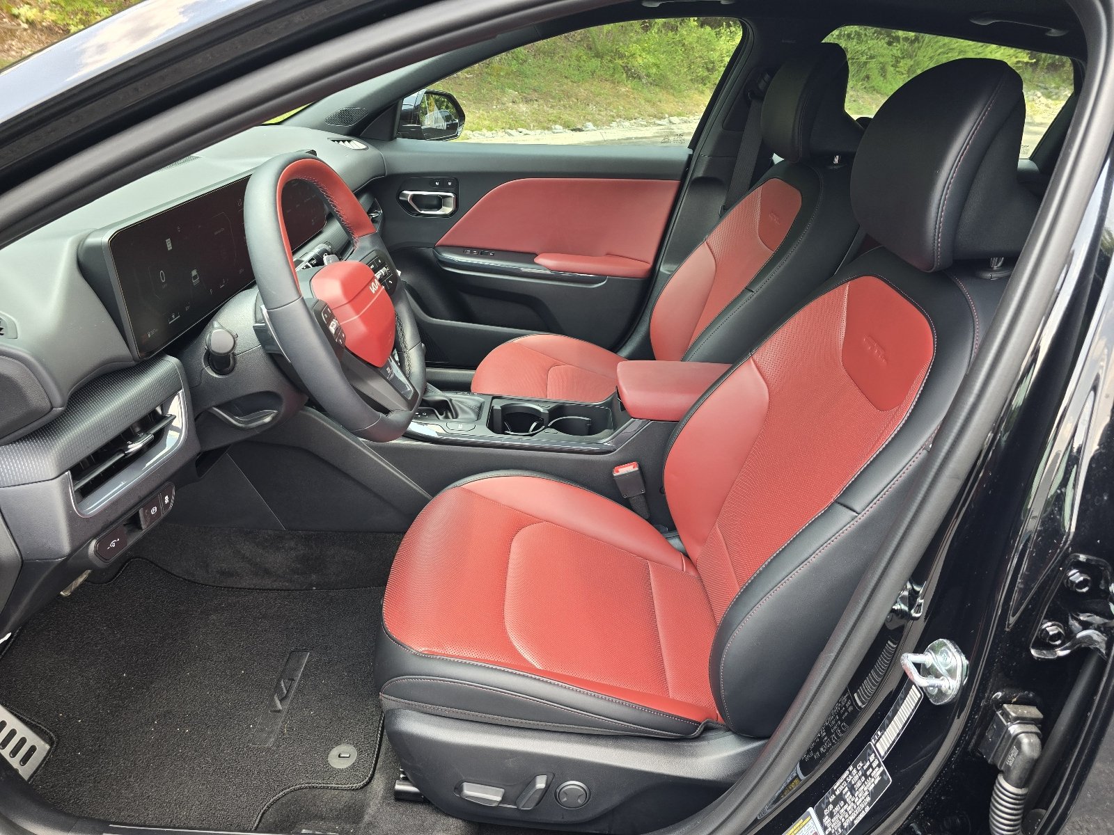 New 2026 Aurora Black Pearl Kia GT-Line Turbo image 5