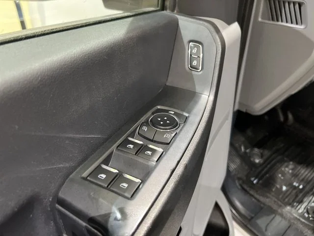 Used 2024 Oxford White Ford XL image 18
