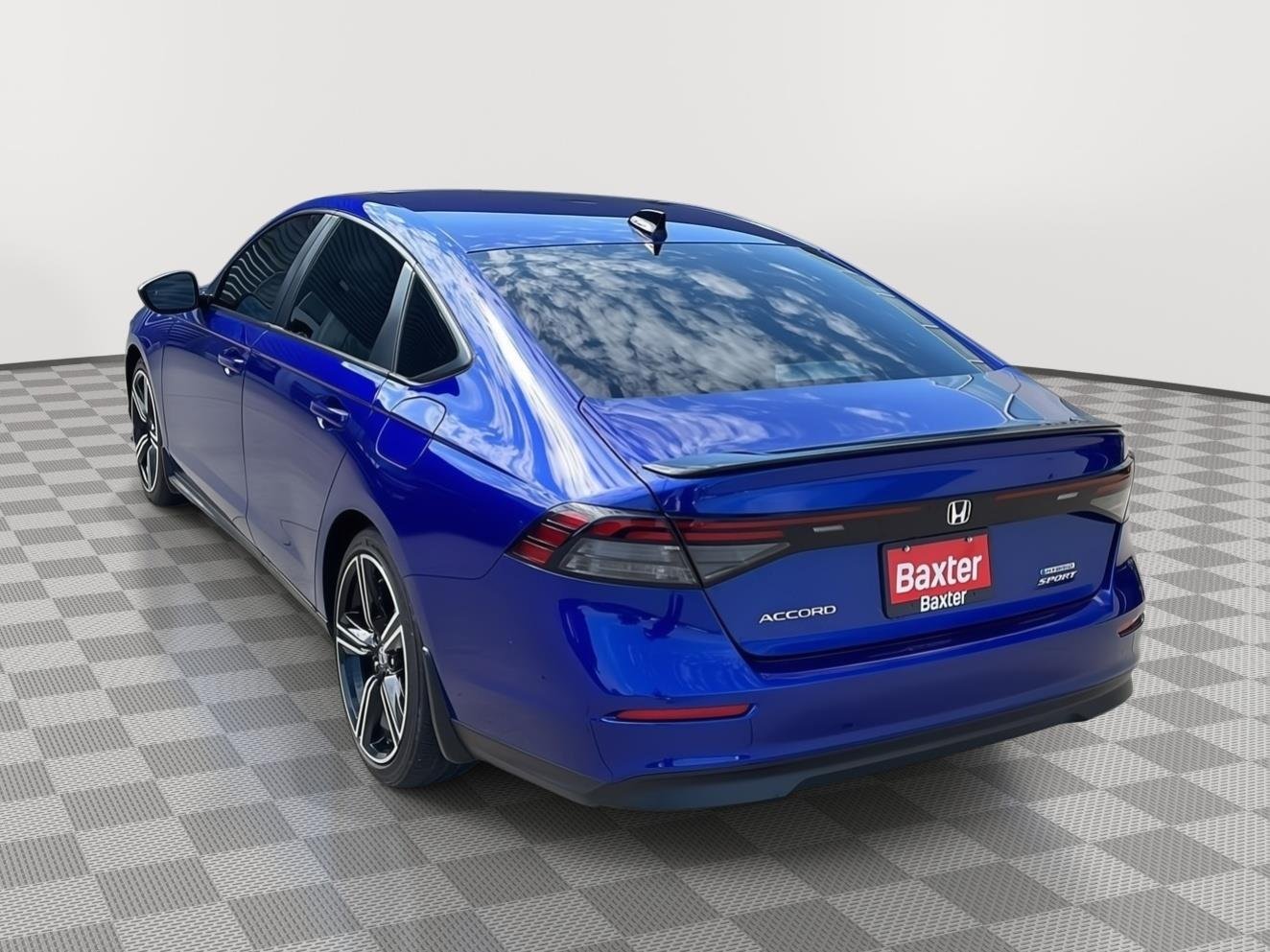 Used 2025 Still Night Pearl Honda Sport image 11