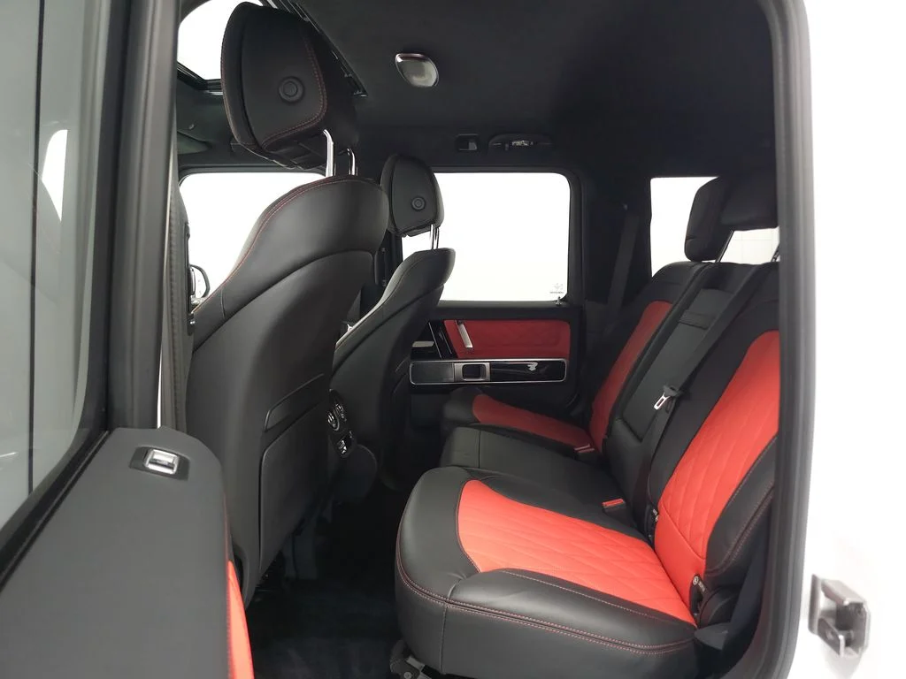 Certified Used 2025 MANUFAKTUR Moonlight White Magno Mercedes-Benz G 63 AMG® image 30