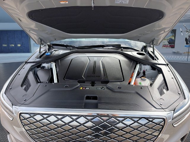 Certified Used 2025 Silver Genesis Advanced image 19