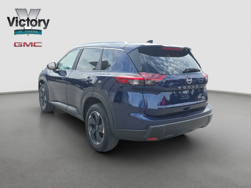 2024 Nissan Rogue SV - Photo 15