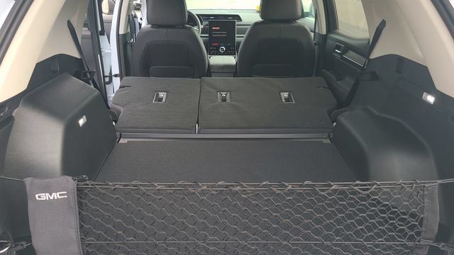 2027 GMC Terrain Denali - Photo 22