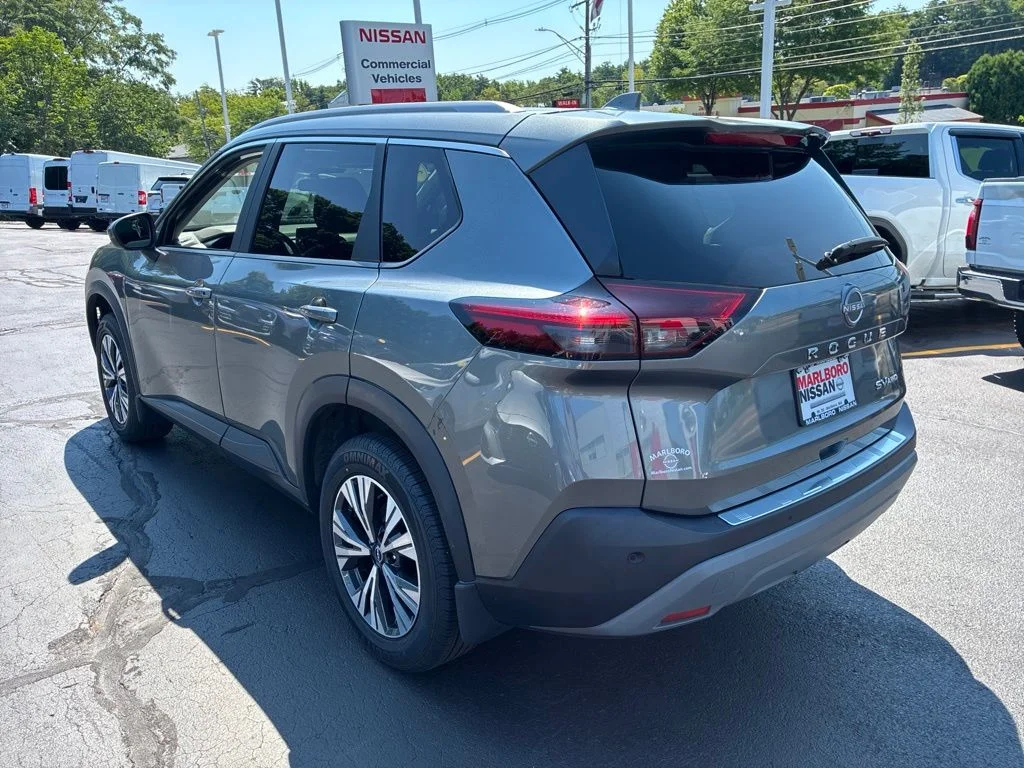 Certified Used 2023 Gray Nissan SV image 5
