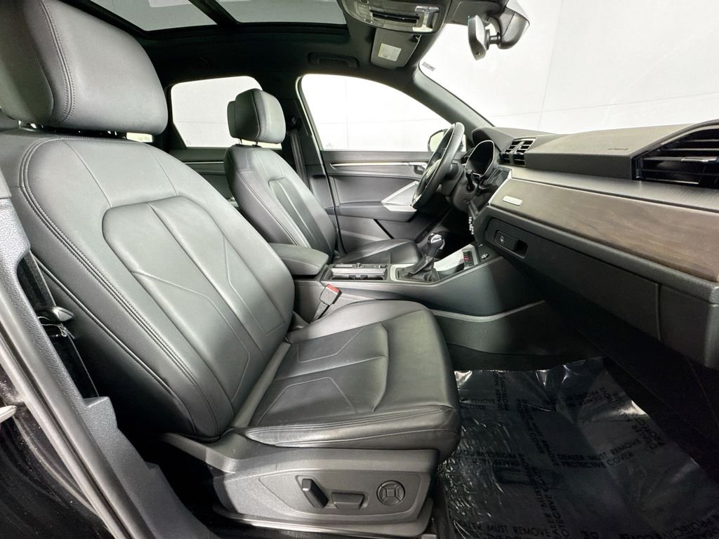 2022 Audi Q3 Premium - Photo 10