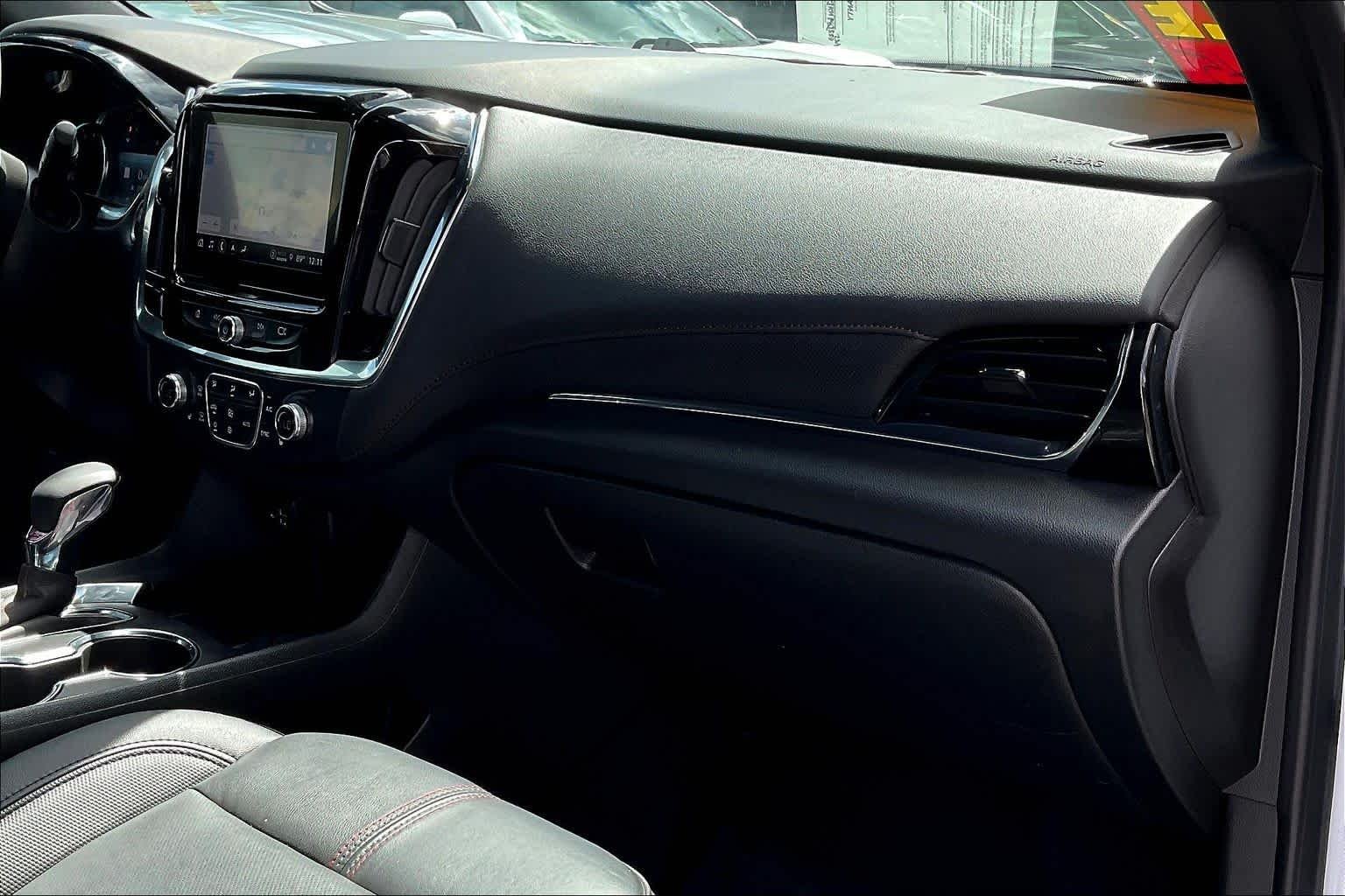 2023 Chevrolet Traverse RS - Photo 16
