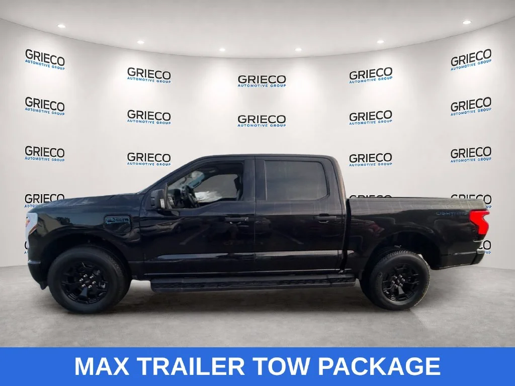 Used 2025 Black Metallic Ford XLT image 4