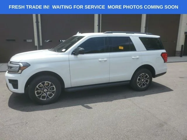 Used 2022 White Ford XL image 2