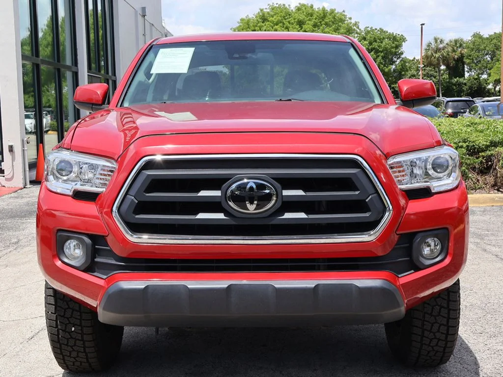 Used 2022 Red Toyota SR5 image 8