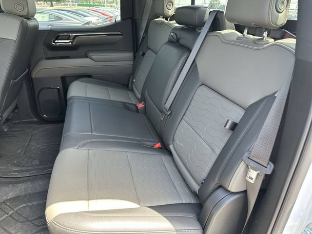 Used 2023 Summit White Chevrolet ZR2 image 27