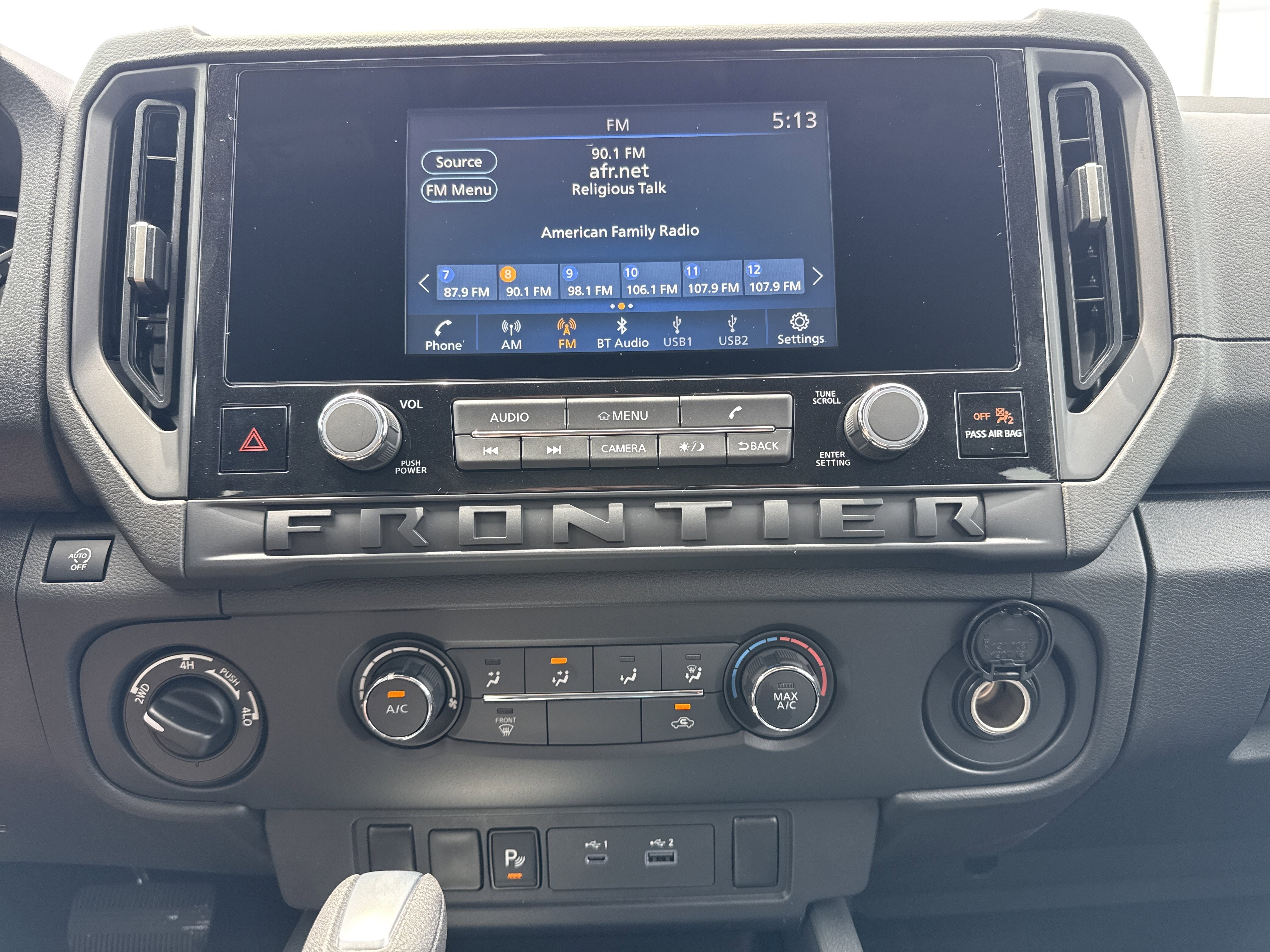 New 2026 Glacier White Nissan Crew Cab S image 14