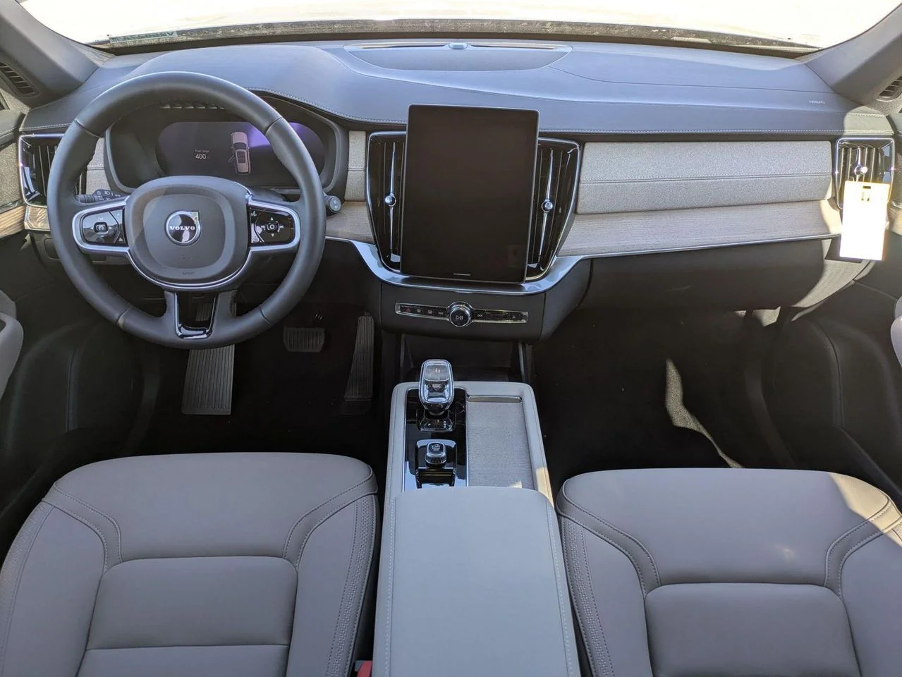 2026 Volvo XC90 Core - Photo 11