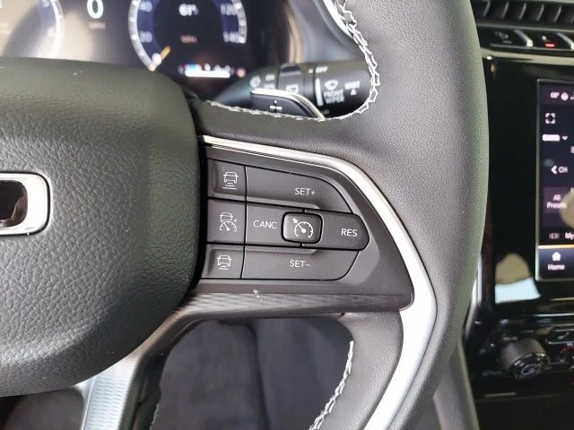 2025 Jeep Grand Cherokee L Altitude - Photo 13