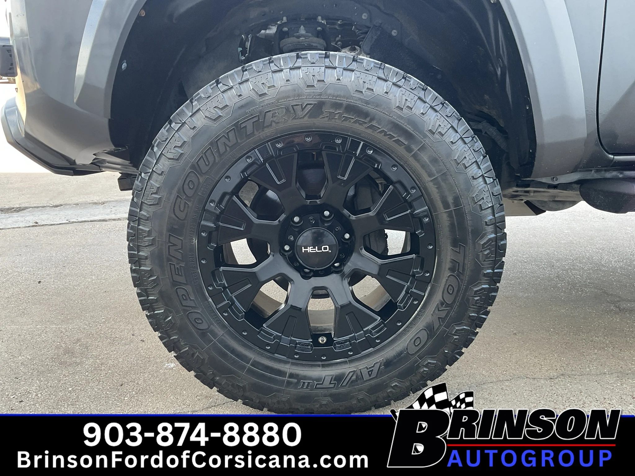 Used 2018 Magnetic Gray Metallic Toyota SR5 image 13