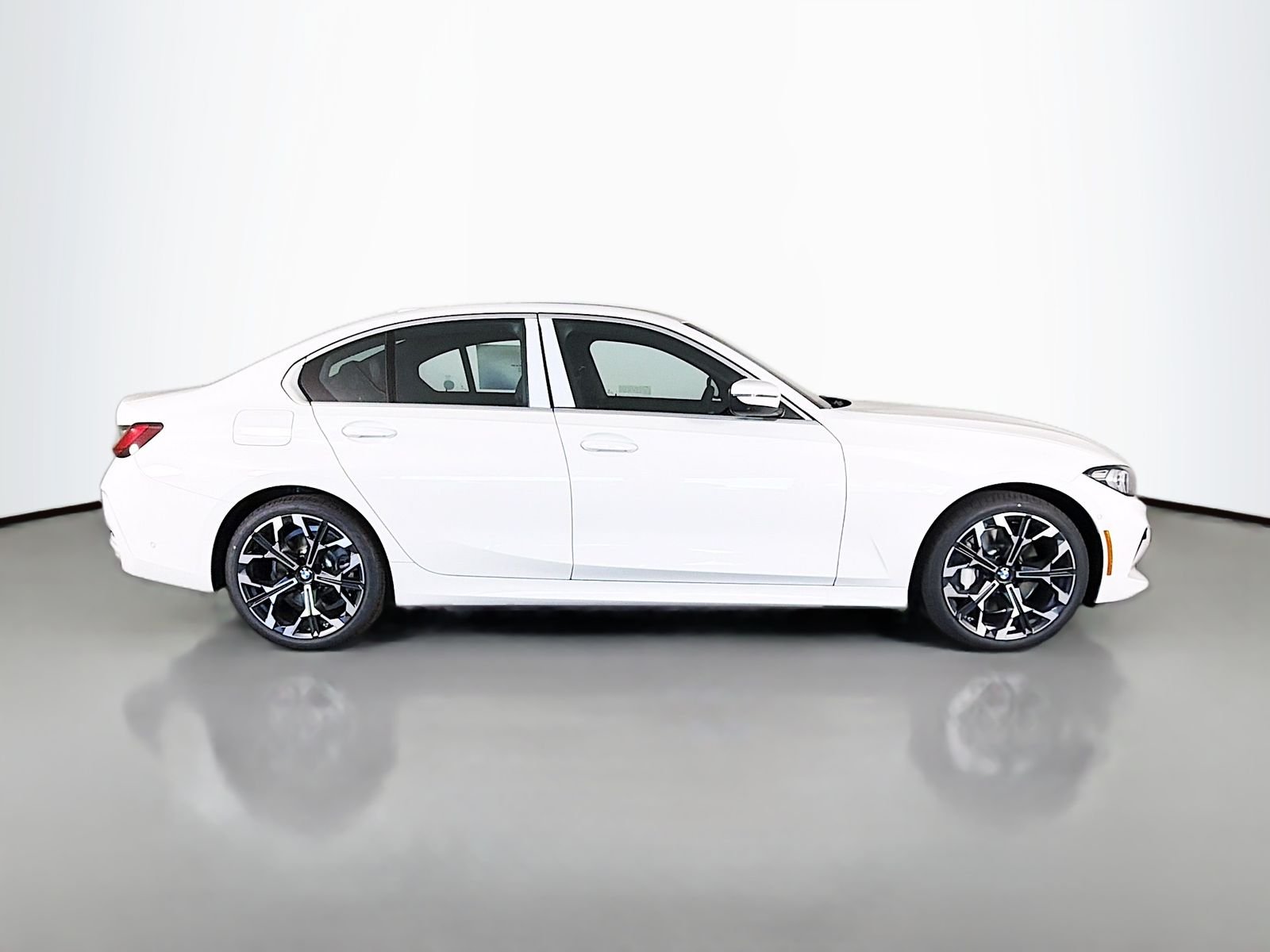 New 2026 Alpine White BMW 330i image 8