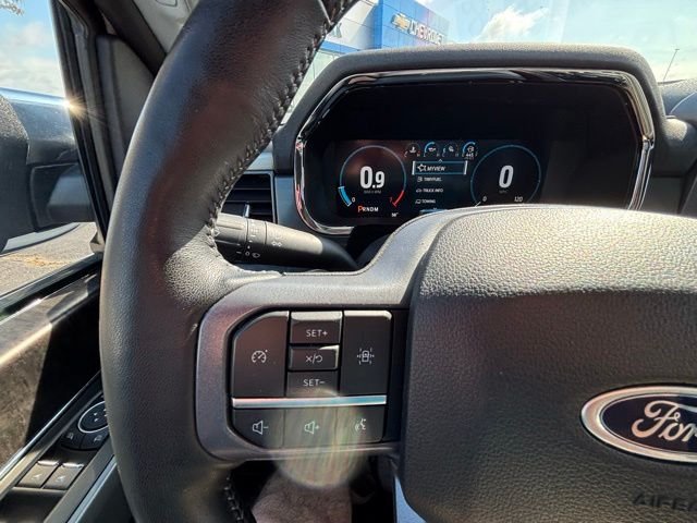 Used 2023 White Metallic Ford Lariat image 13