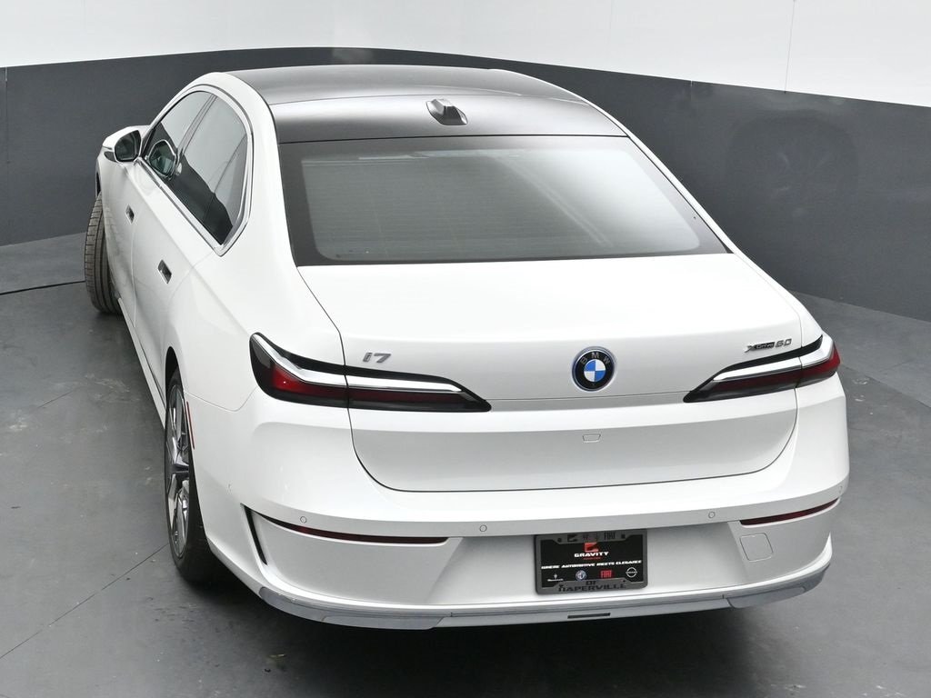 2023 BMW I7 - Image 42