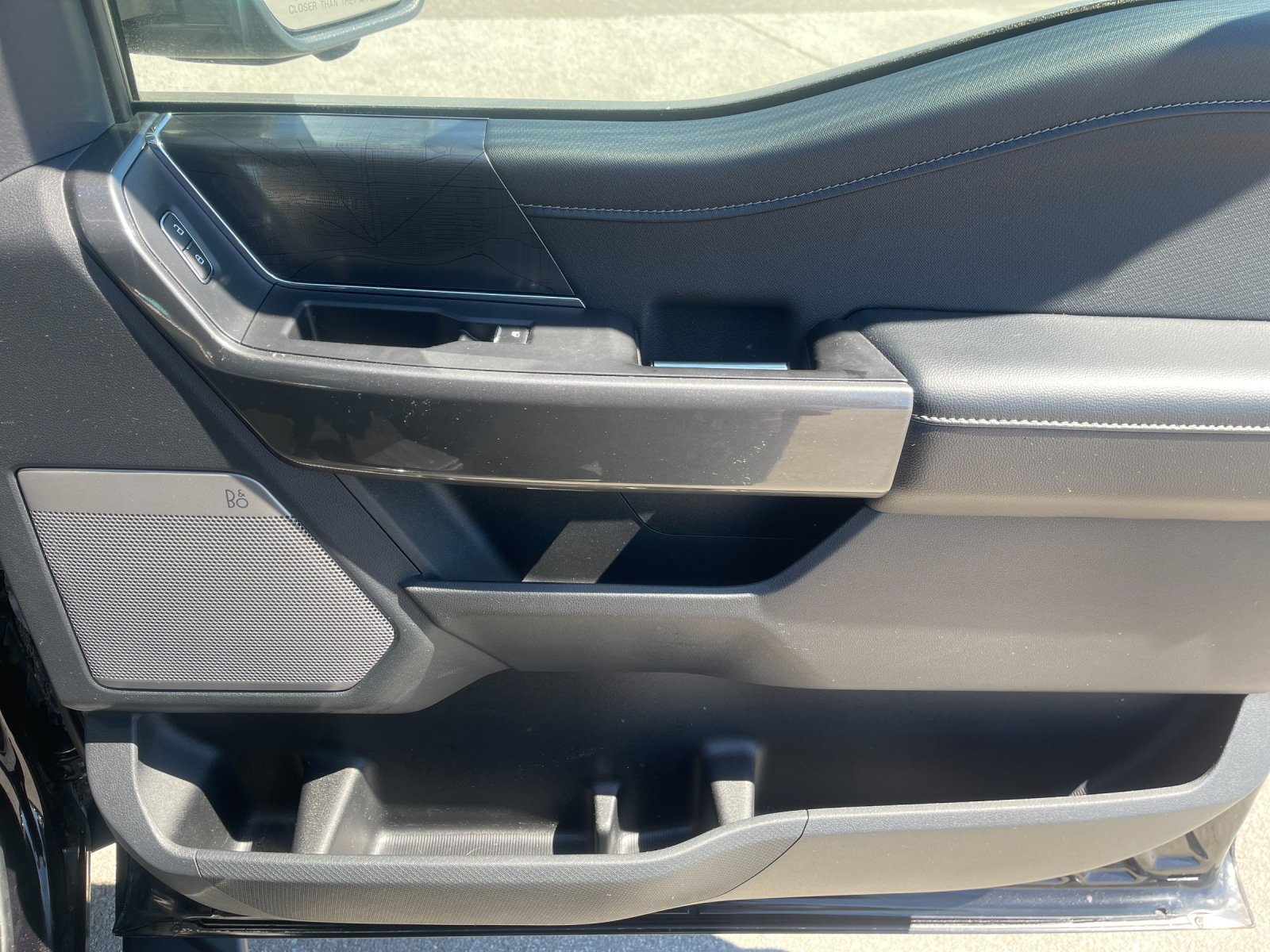 Used 2022 Black Ford XLT image 19