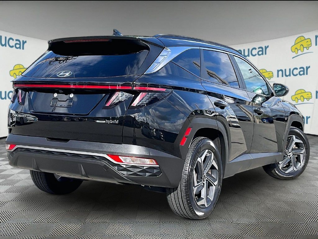 Used 2024 Black Hyundai SEL Convenience image 6