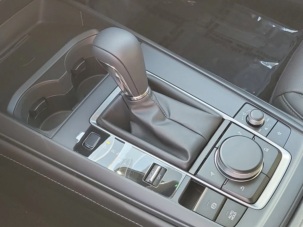 2026 Mazda CX-30 Premium - Photo 11