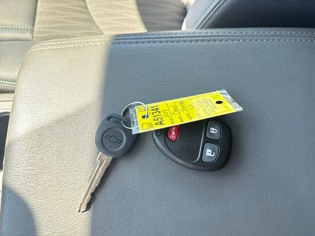 Used 2017 SILVER ICE METALLIC Chevrolet LS image 32