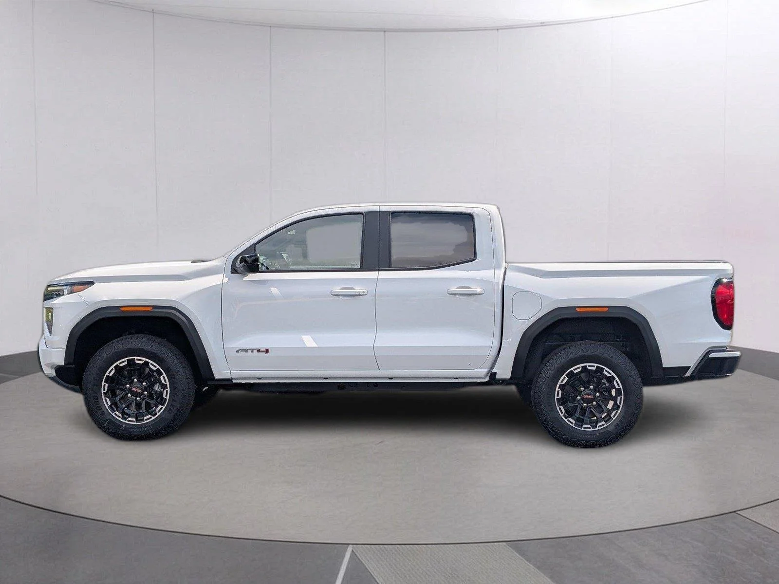 New 2026 Summit White GMC AT4 image 2