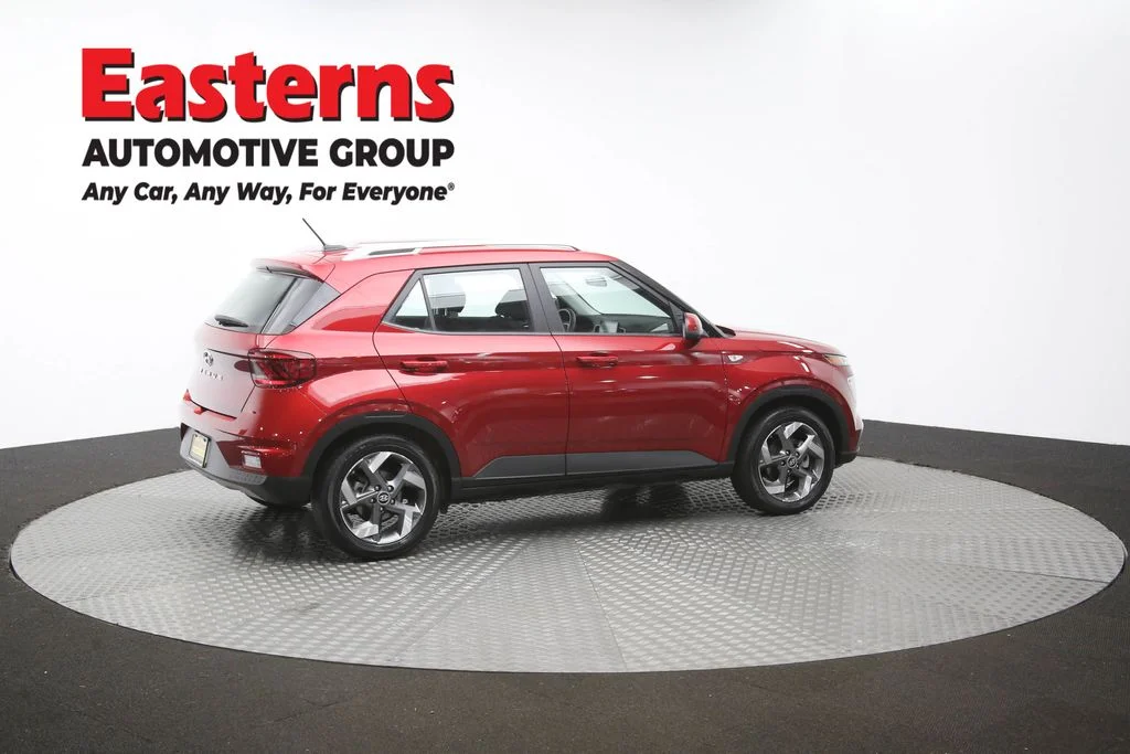 Used 2025 Red Hyundai SEL image 44